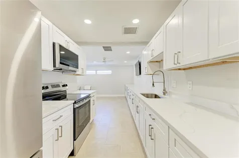 1218 Moonmist Circle Sarasota FL 34242