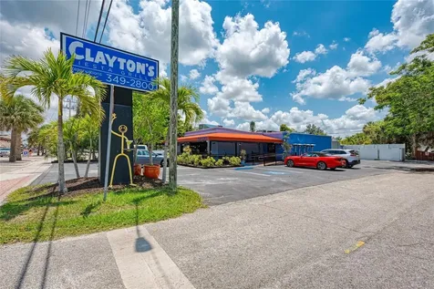 1218 Moonmist Circle Sarasota FL 34242