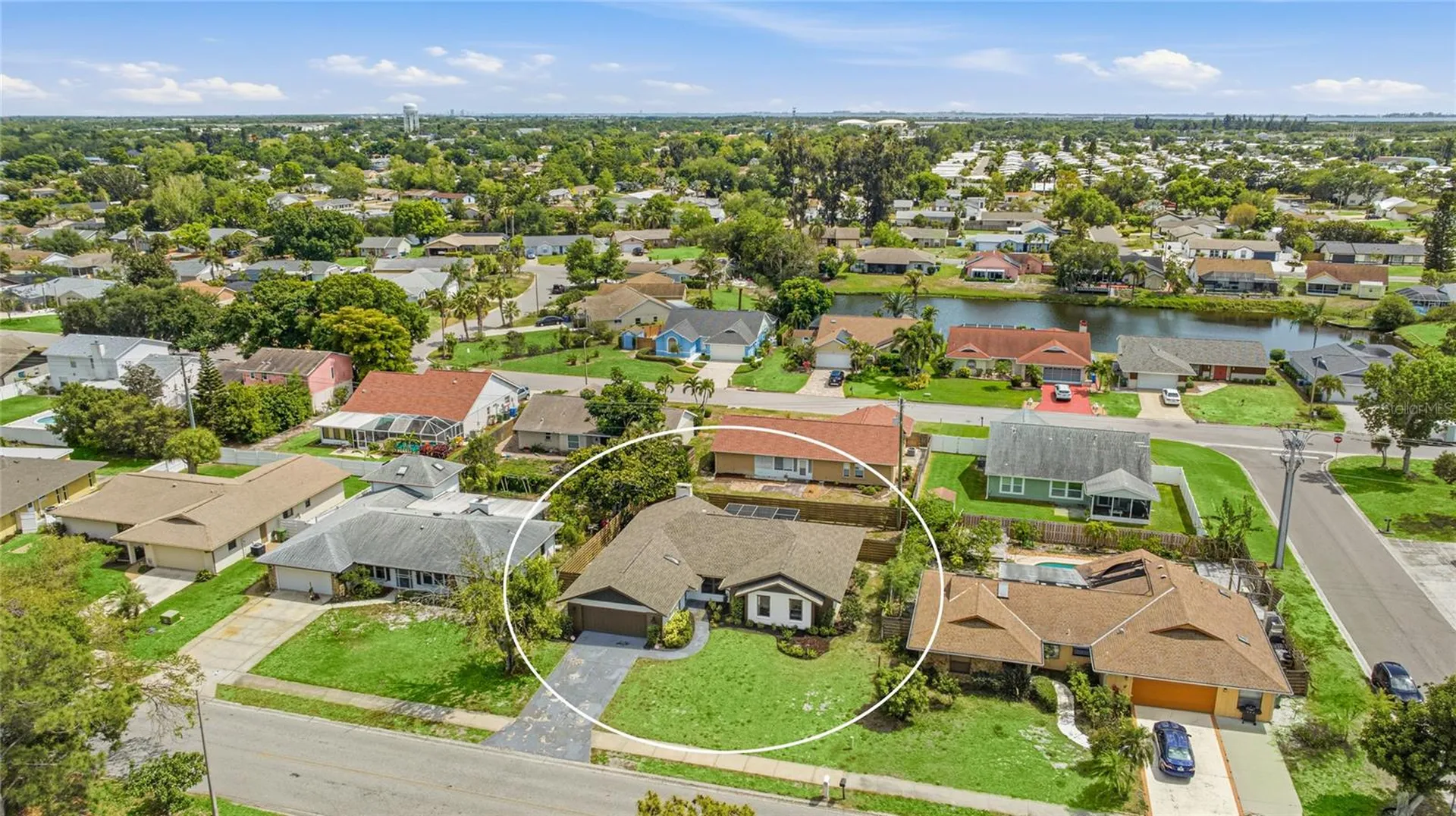 6513 29th Avenue W Bradenton FL 34209