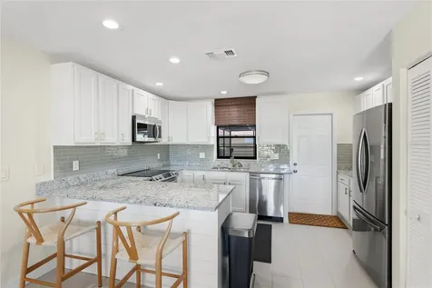 6513 29th Avenue W Bradenton FL 34209