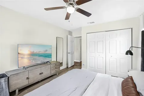 6513 29th Avenue W Bradenton FL 34209