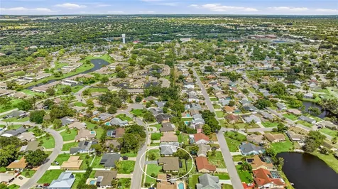 6513 29th Avenue W Bradenton FL 34209