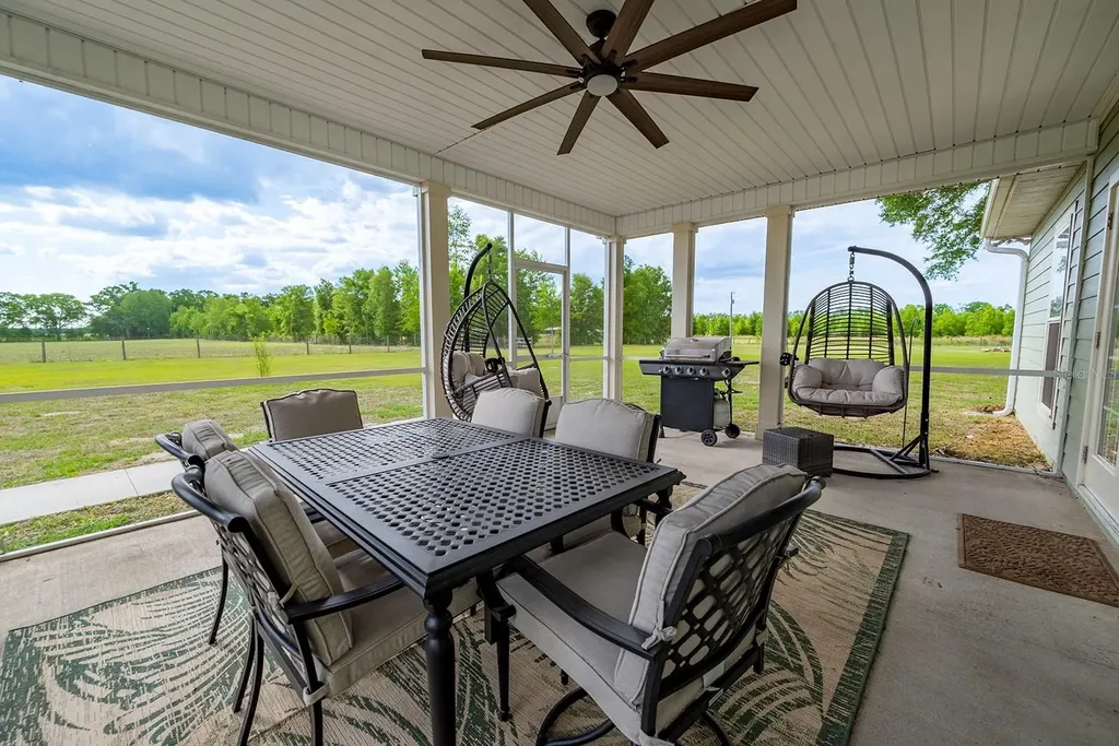 5739 SW County Road 341 Trenton FL 32693