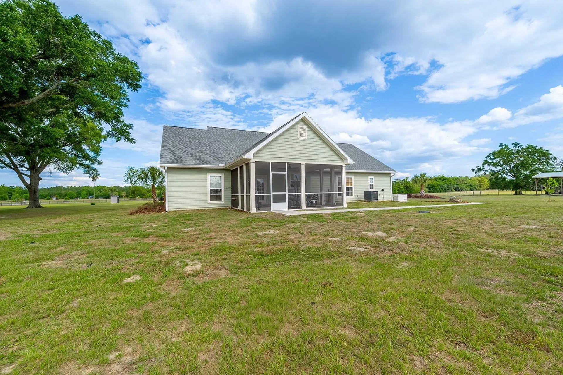 5739 SW County Road 341 Trenton FL 32693