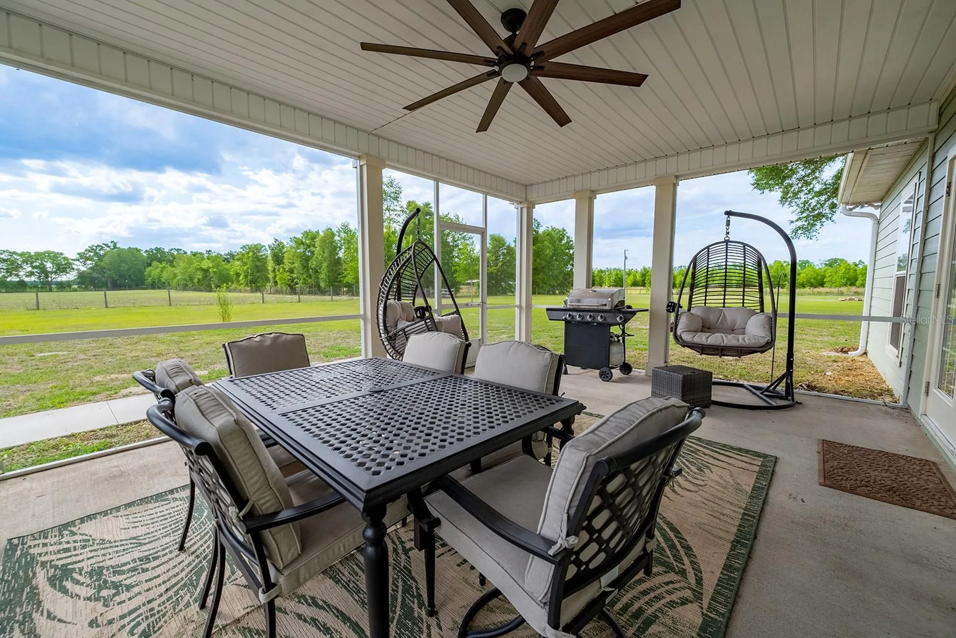5739 SW County Road 341 Trenton FL 32693