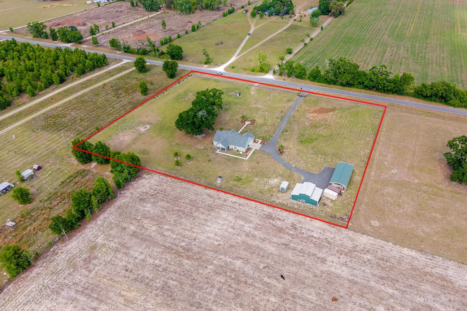 5739 SW County Road 341 Trenton FL 32693