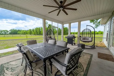 5739 SW County Road 341 Trenton FL 32693