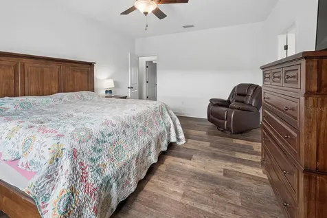 5739 SW County Road 341 Trenton FL 32693
