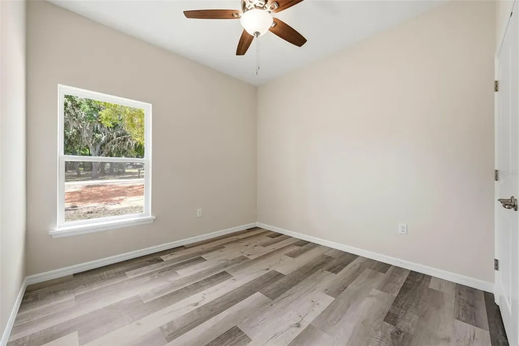 13404 New York Avenue Astatula FL 34705