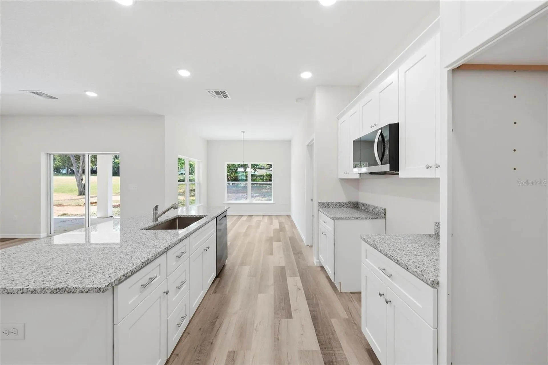 13404 New York Avenue Astatula FL 34705