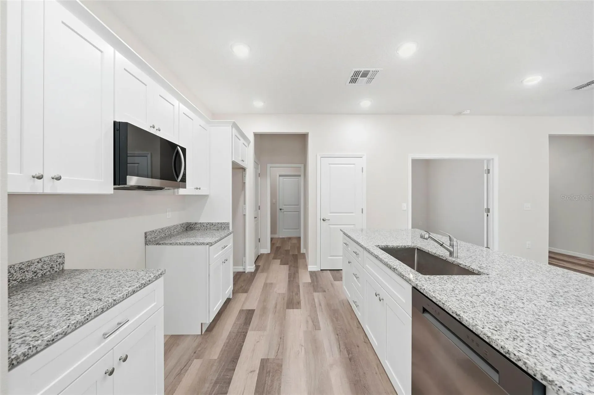 13404 New York Avenue Astatula FL 34705