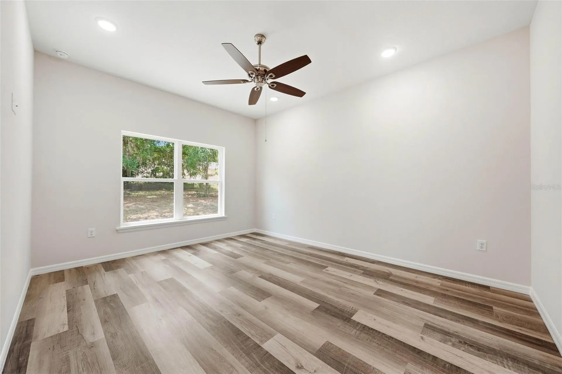 13404 New York Avenue Astatula FL 34705