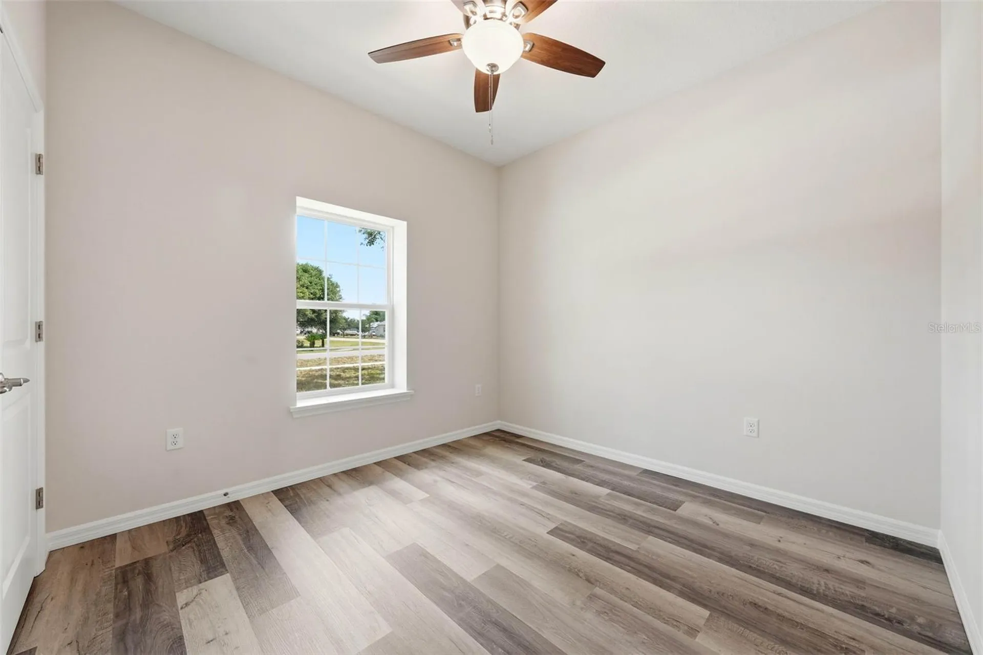 13404 New York Avenue Astatula FL 34705