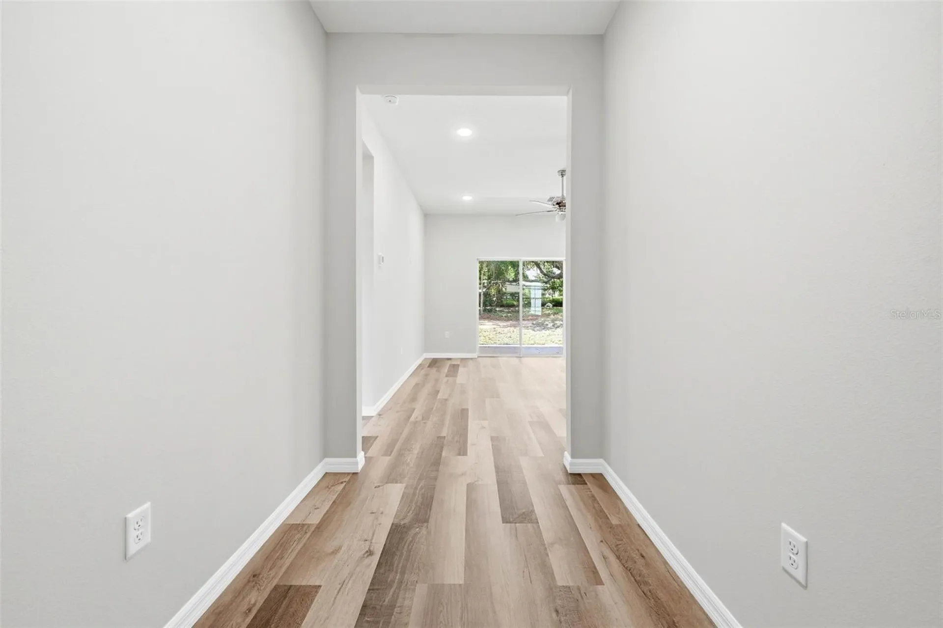 13404 New York Avenue Astatula FL 34705