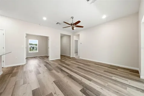 13404 New York Avenue Astatula FL 34705