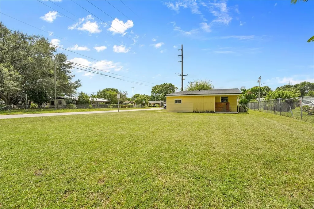 2102 Avenue P Fort Pierce FL 34950