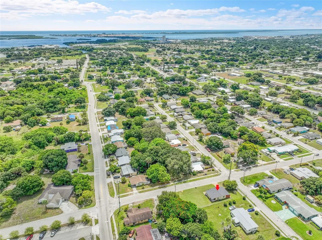 2102 Avenue P Fort Pierce FL 34950