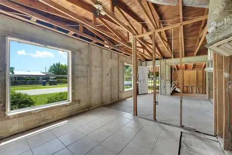2102 Avenue P Fort Pierce FL 34950