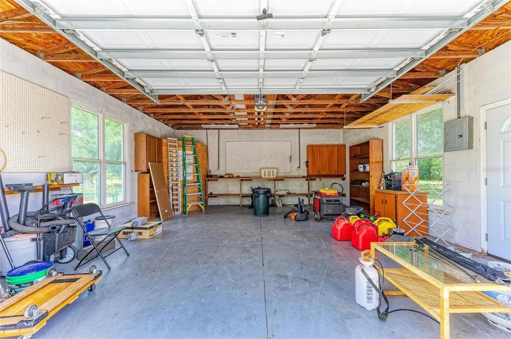 6109 26th Avenue E Bradenton FL 34208