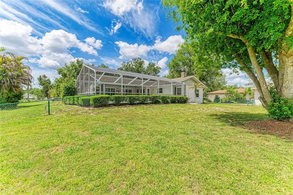 6109 26th Avenue E Bradenton FL 34208