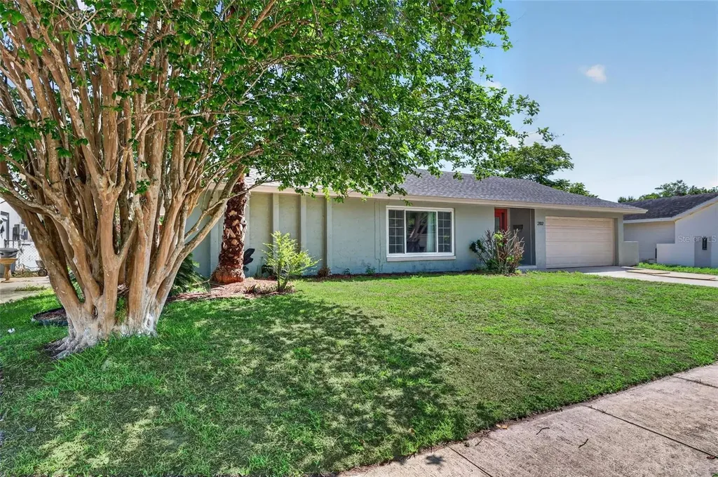 2102 Winnebego Trail Fern Park FL 32730