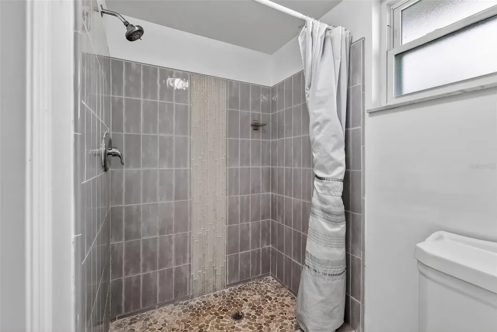 2102 Winnebego Trail Fern Park FL 32730