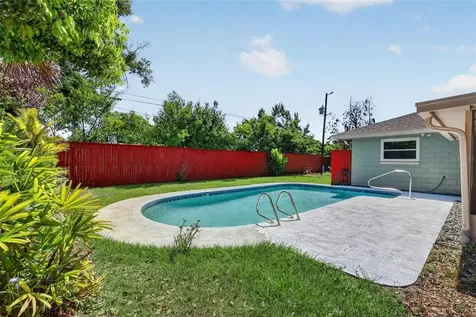 2102 Winnebego Trail Fern Park FL 32730