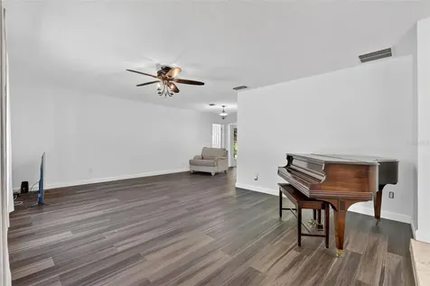2102 Winnebego Trail Fern Park FL 32730