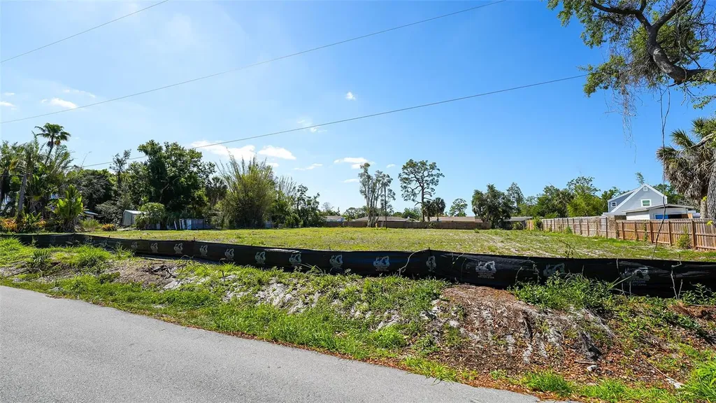 2424 Ashton Road Sarasota FL 34231