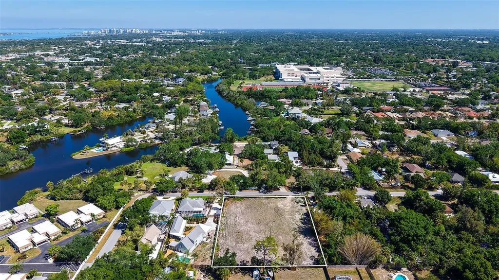 2424 Ashton Road Sarasota FL 34231