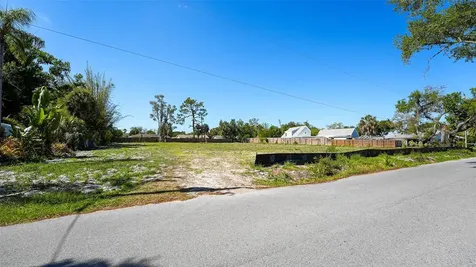 2424 Ashton Road Sarasota FL 34231