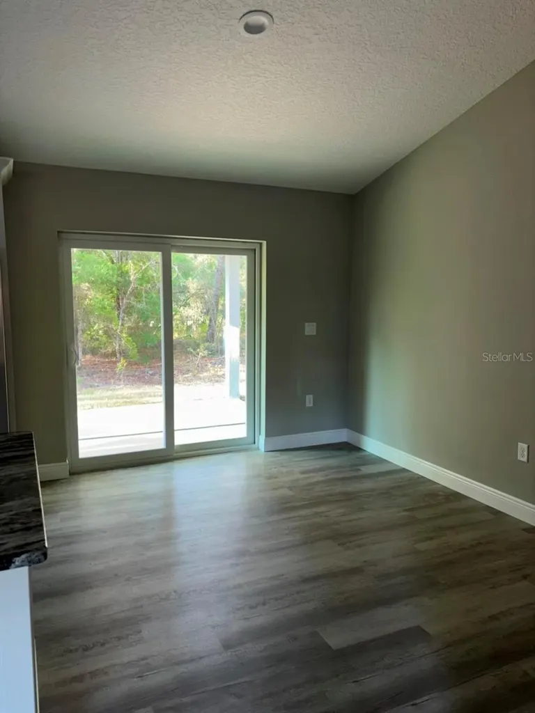 2538 W Dellwood Street Dunnellon FL 34434