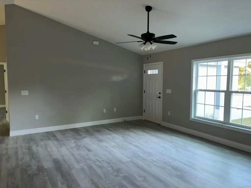 2538 W Dellwood Street Dunnellon FL 34434