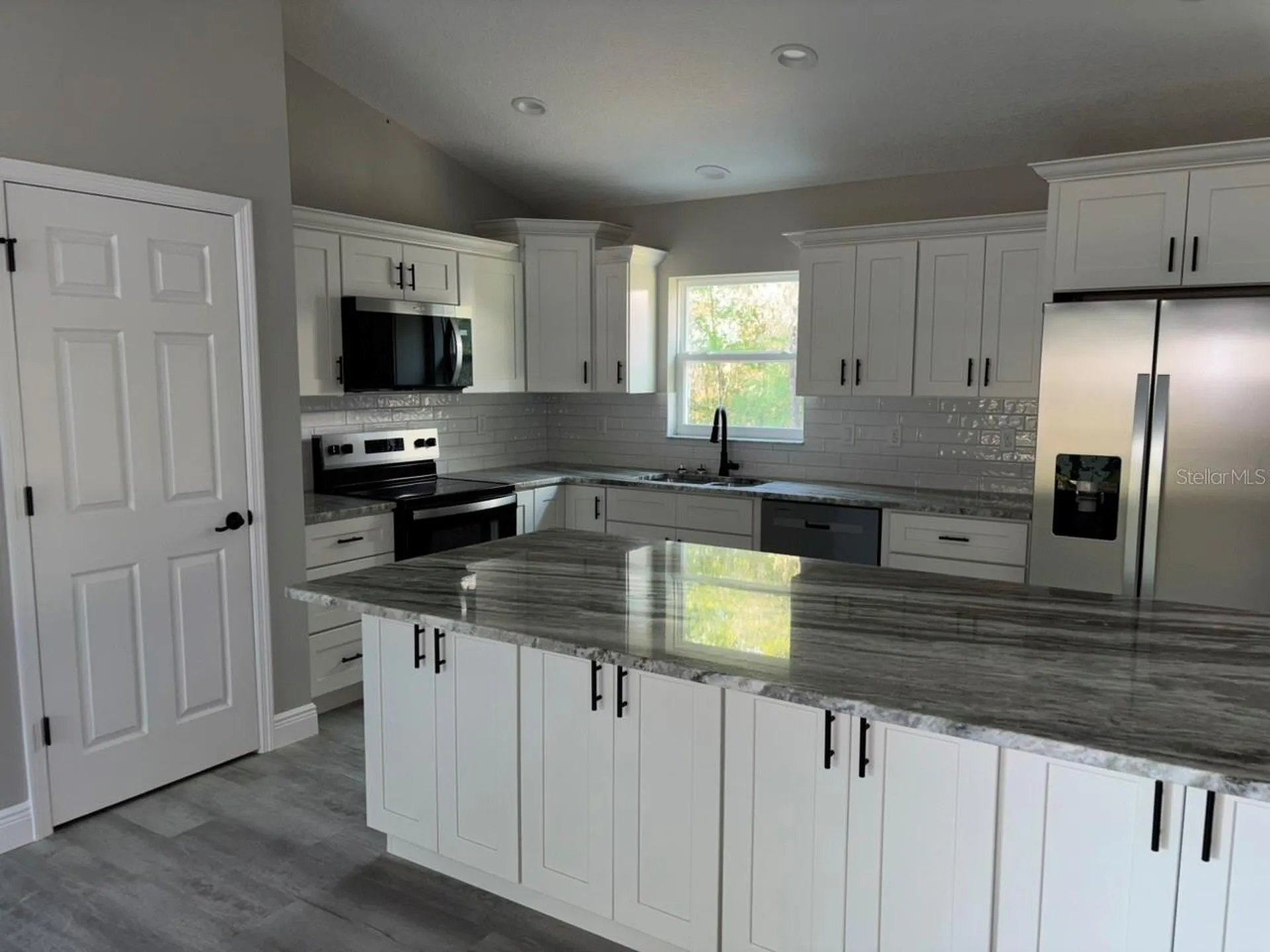 2538 W Dellwood Street Dunnellon FL 34434