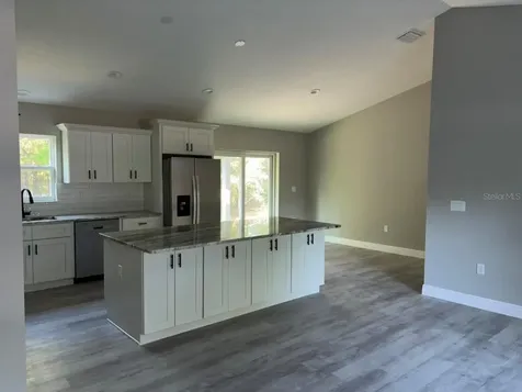 2538 W Dellwood Street Dunnellon FL 34434