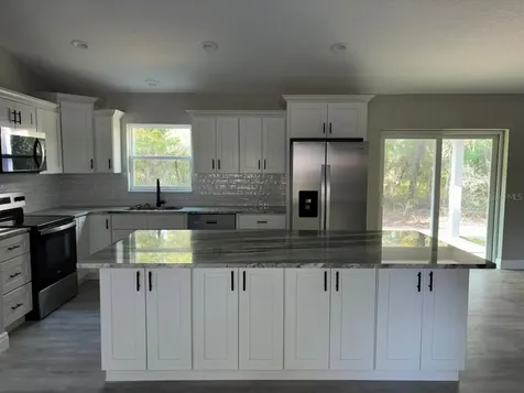 2538 W Dellwood Street Dunnellon FL 34434