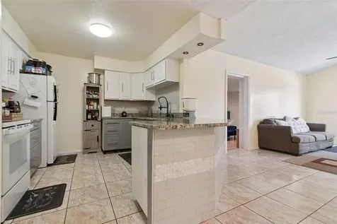 7667 Gramercy Drive Orlando FL 32818