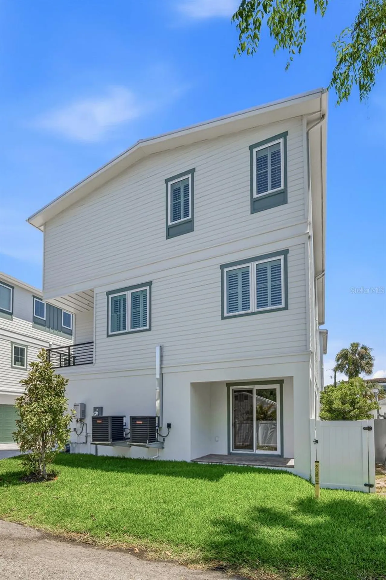 407 S Albany Avenue Tampa FL 33606