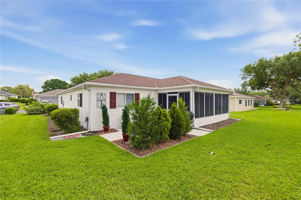 13732 SE 88th Court Summerfield FL 34491