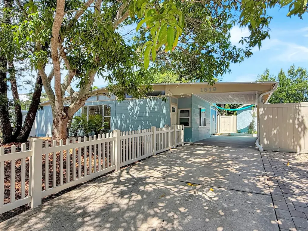 1519 Chandler Avenue Clearwater FL 33755