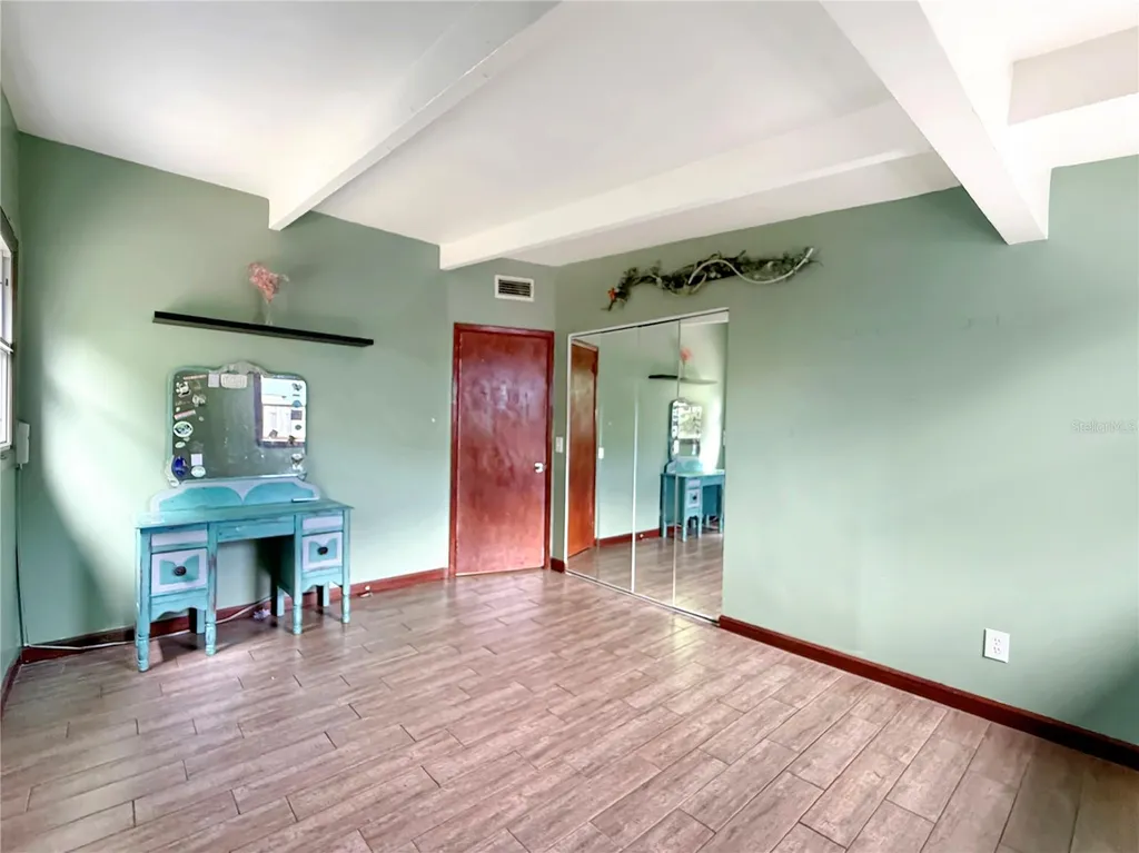 1519 Chandler Avenue Clearwater FL 33755