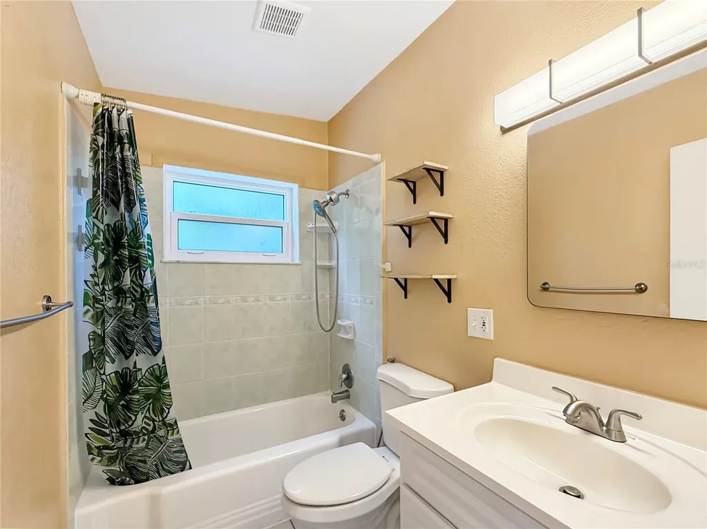 1519 Chandler Avenue Clearwater FL 33755