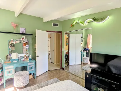 1519 Chandler Avenue Clearwater FL 33755
