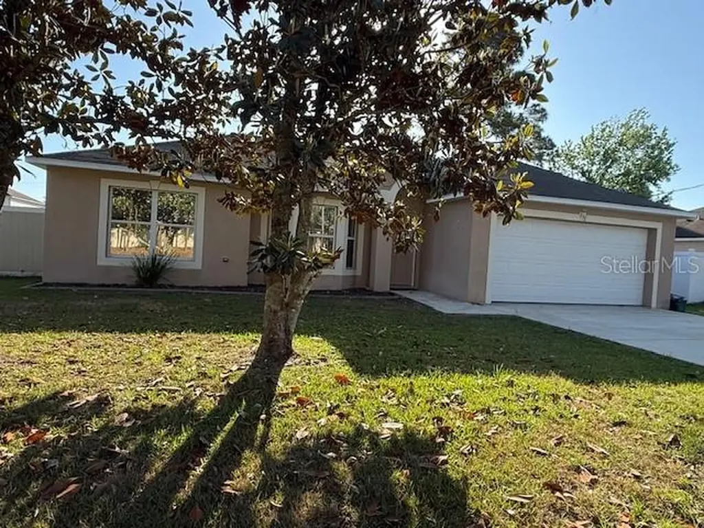 131 Rae Drive Palm Coast FL 32164