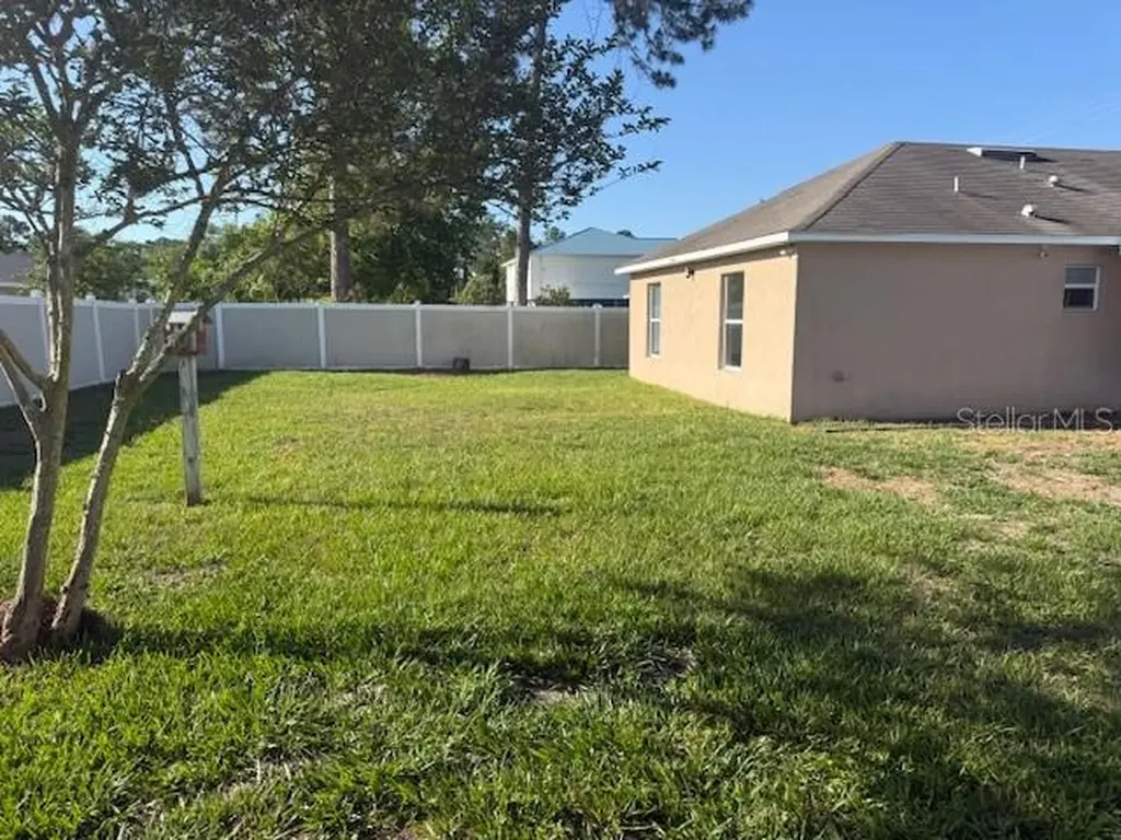131 Rae Drive Palm Coast FL 32164