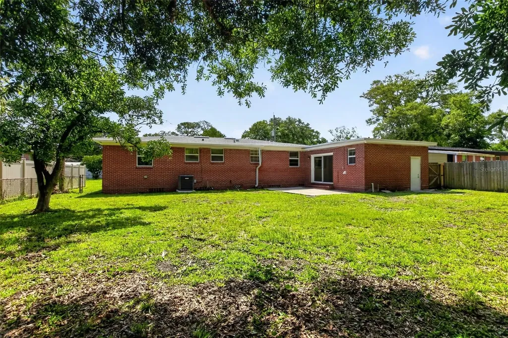 3734 Barmer Drive Jacksonville FL 32210