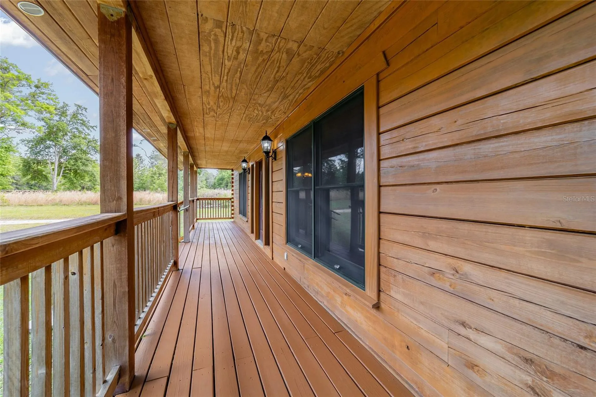 1230 SW Valencia Heights Avenue Dunnellon FL 34431