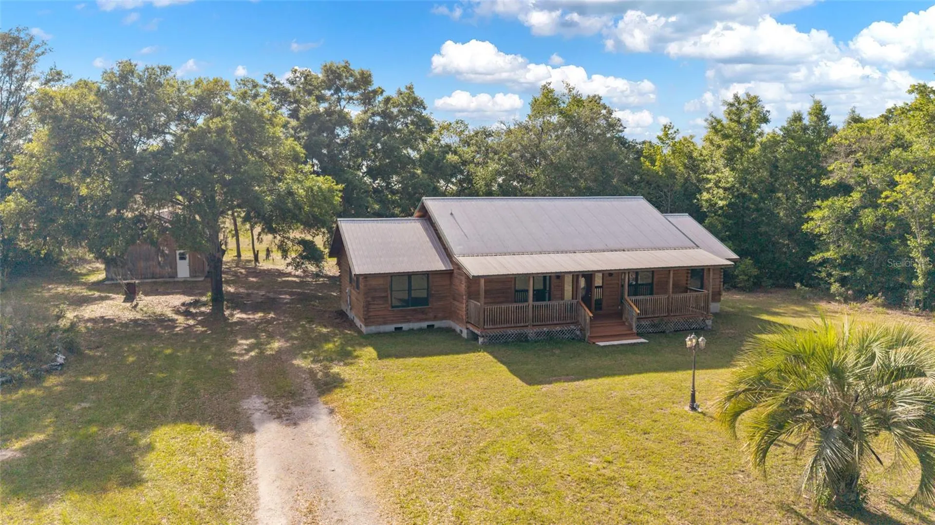 1230 SW Valencia Heights Avenue Dunnellon FL 34431