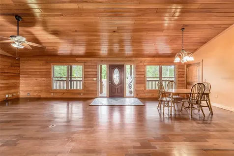 1230 SW Valencia Heights Avenue Dunnellon FL 34431