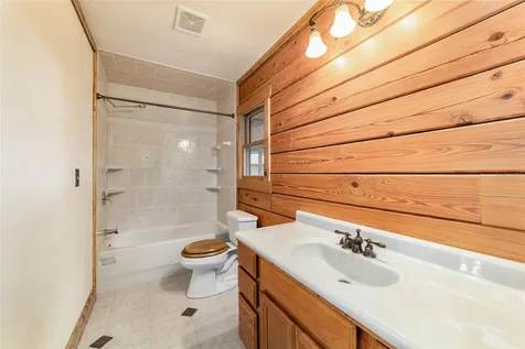 1230 SW Valencia Heights Avenue Dunnellon FL 34431